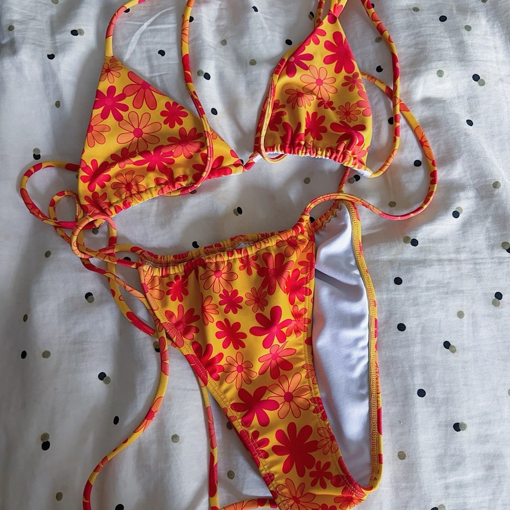 LOLEIA SWIM BIKINI